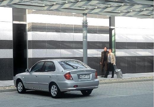 HYUNDAI-Accent-1-3i--2003-2004-