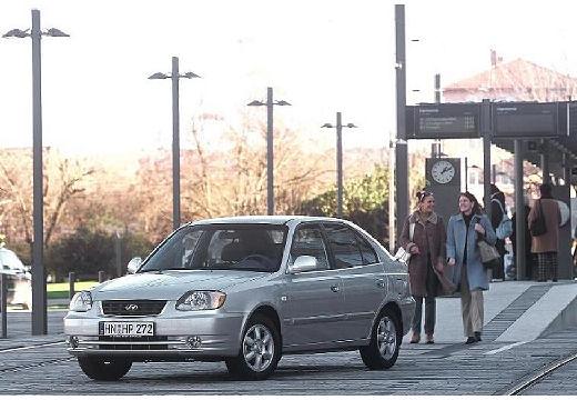 HYUNDAI-Accent-1-3i--2003-2004-
