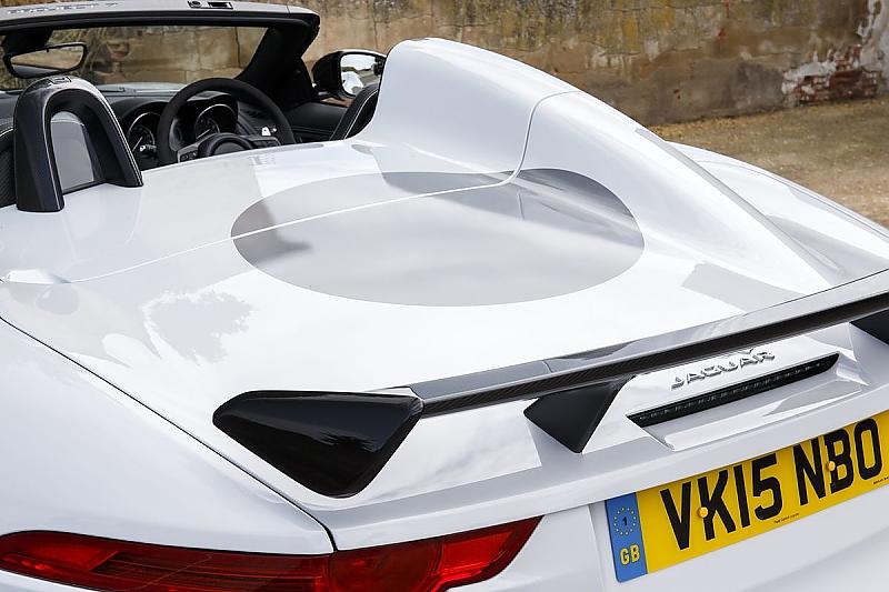 Der Heckspoiler sorgt für 177 Prozent mehr Abtrieb.