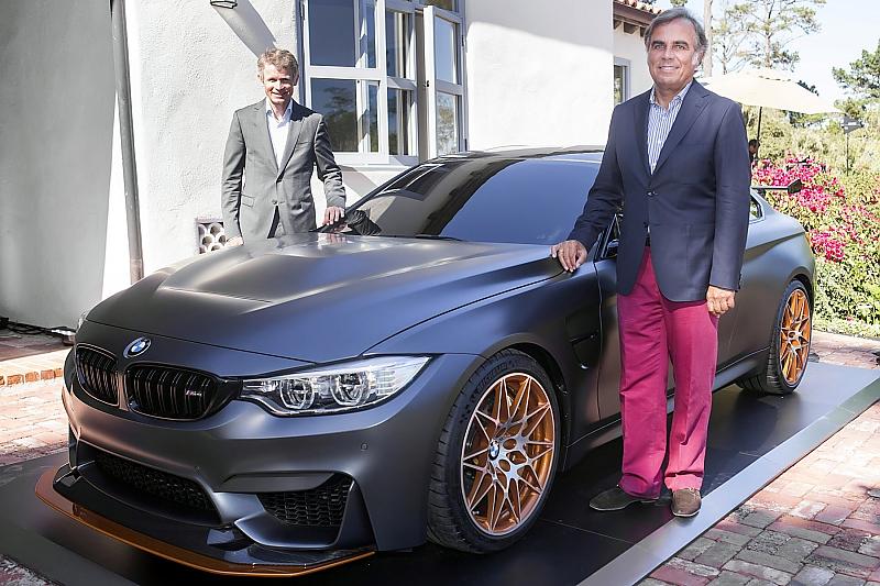BMW M4 GTS Concept in Pebble Beach zusammen mit BMW-USA-Chef Willisch und Carsten Preis von der M GmbH