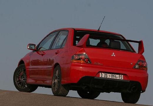 MITSUBISHI-Lancer-Evolution-IX--2005-2008-