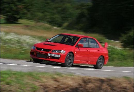 MITSUBISHI-Lancer-Evolution-IX--2005-2008-