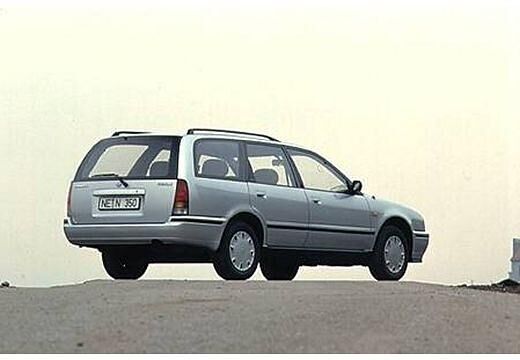 NISSAN-Primera-Traveller--1995-1996-