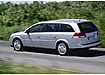 Opel Vectra Caravan (2002–2008)