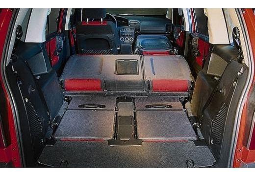 OPEL-Zafira-1-6--1999-2002-