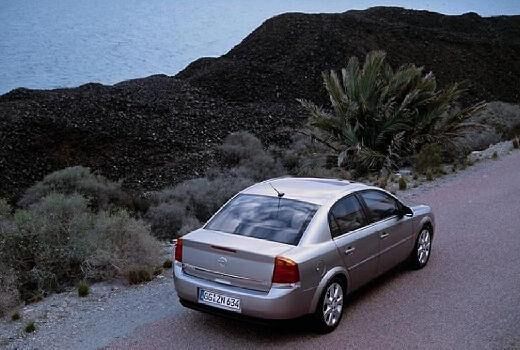 OPEL-Vectra-1-6--2004-2005-