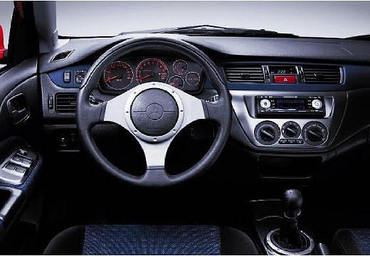 MITSUBISHI-Lancer-Evolution-VIII--2004-2005-
