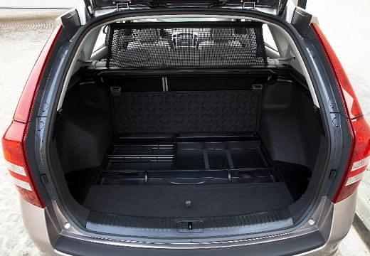 KIA-Ceed-1-4-CVVT-SW--2007-2009-