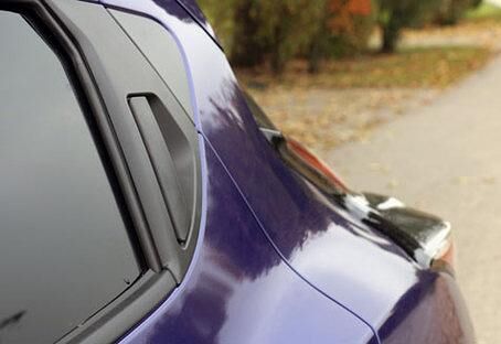 Durch die verspielten Linien ergeben sich aber auch messbare Nachteile: nämlich beim Platz. 