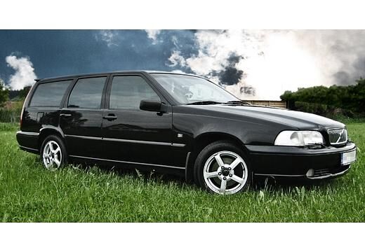 VOLVO-V70-2-5--1998-1999-