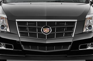 Cadillac CTS (Baujahr 2011) Sport Luxury 5 Türen Kühlergrill und Scheinwerfer