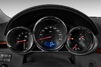 Cadillac CTS (Baujahr 2011) Sport Luxury 5 Türen Tacho und Fahrerinstrumente