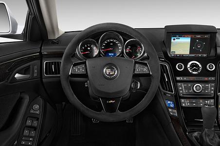 Cadillac CTS (Baujahr 2012) V 5 Türen Lenkrad