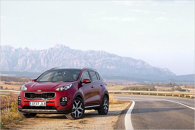 Den 1.6 T-GDI in der GT-Line-Ausstattung (Bild) kann man vergessen, mit 136-PS-Diesel und Frontantrieb ist der Sportage ab 29.190 Euro zu haben
