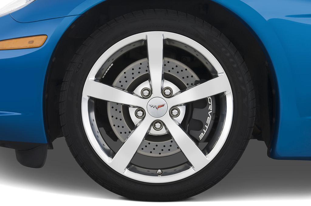 Chevrolet Corvette (Baujahr 2011) Corvette 2 Türen Reifen und Felge