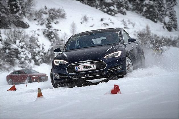 Leider ist das ESP sehr restriktiv und verursacht oft Untersteuern