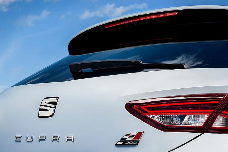 Der Seat Leon Cupra 290 ist sportlich...