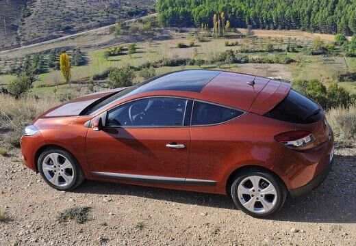 RENAULT-Megane-dCi-110-FAP-Coupe--2008-