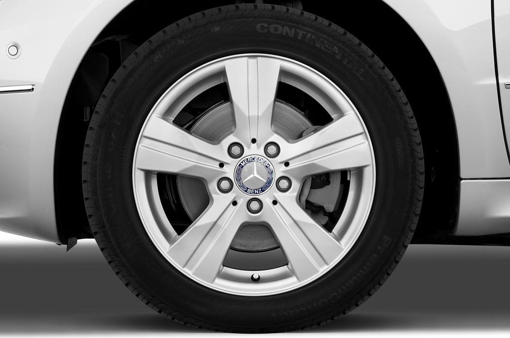 Mercedes A-Class (Baujahr 2011) Avantgarde 5 Türen Reifen und Felge