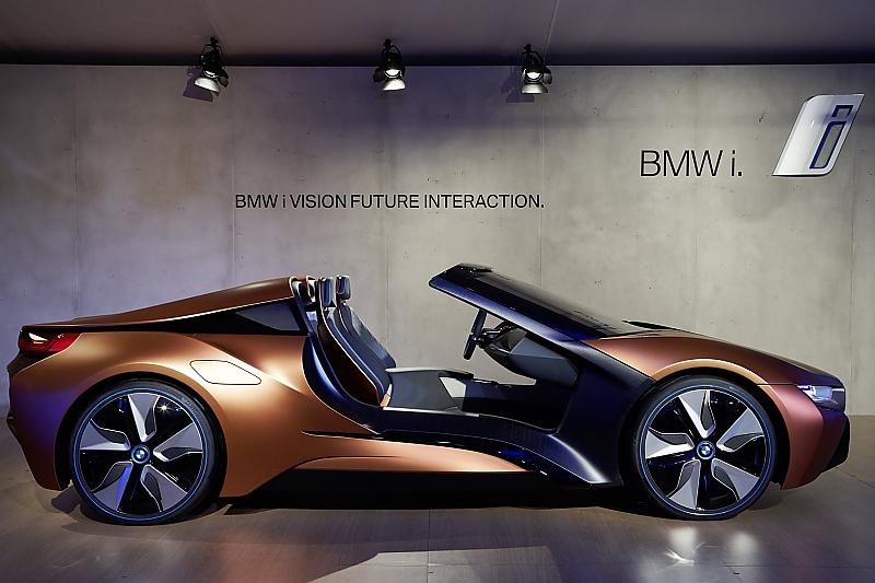 BMW i8 Spyder auf der CES 2016
