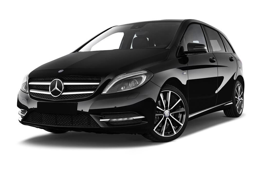 Mercedes B-Class (Baujahr 2013) Sport 5 Türen seitlich vorne mit Felge