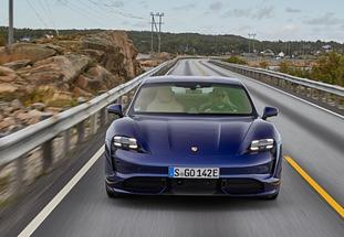 Porsche Taycan Limousine (seit 2019) Porsche Taycan Limousine (seit 2019)