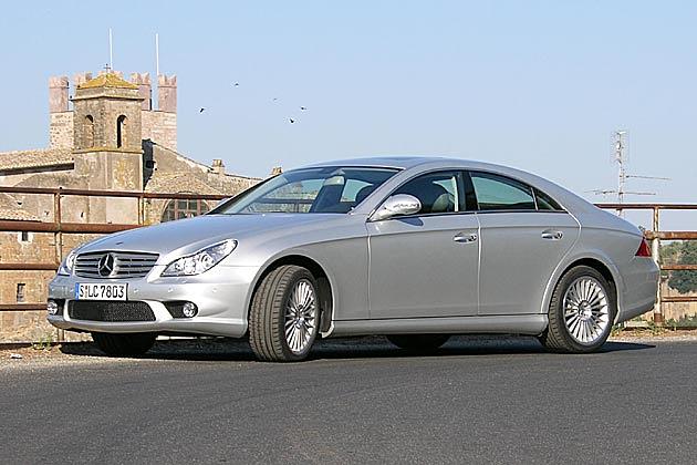 Hohe Schulterlinie, schmale Seitenfenster: Der CLS setzt Akzente