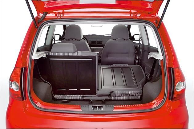 Gegen Aufpreis lässt sich die hintere Sitzbank im Verhältnis 50 zu 50 umlegen