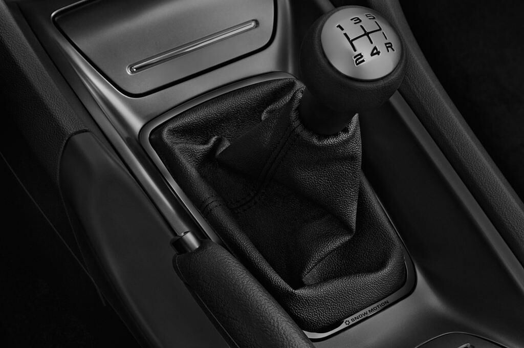Citroen C5 Berline (Baujahr 2016) Selection 4 Türen Schalthebel