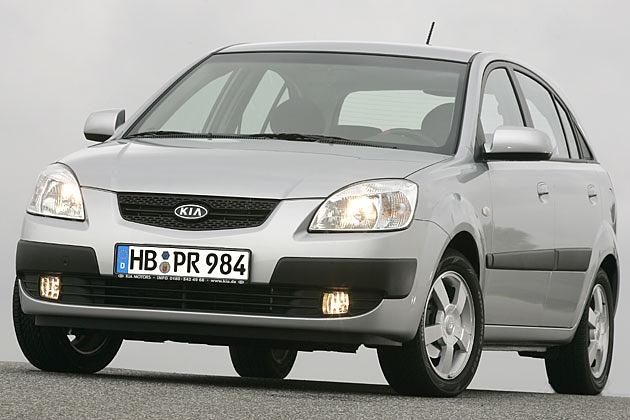 Völlig neu, völlig anderes: Der Kia Rio hat ein pfiffiges Gesicht bekommen