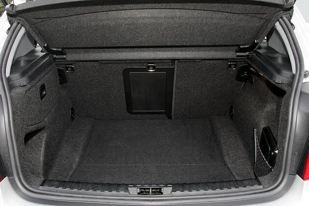 Nicht riesig, aber völlig ausreichend: Der 330-Liter-Kofferraum des 1er