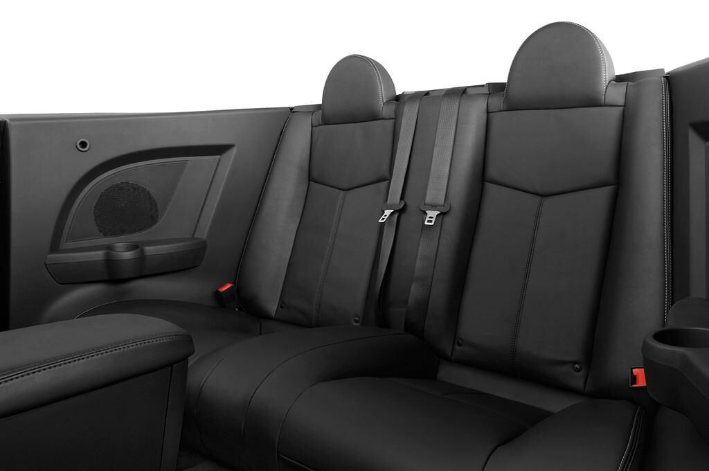 Chrysler Sebring (Baujahr 2010) Limited 2 Türen Rücksitze