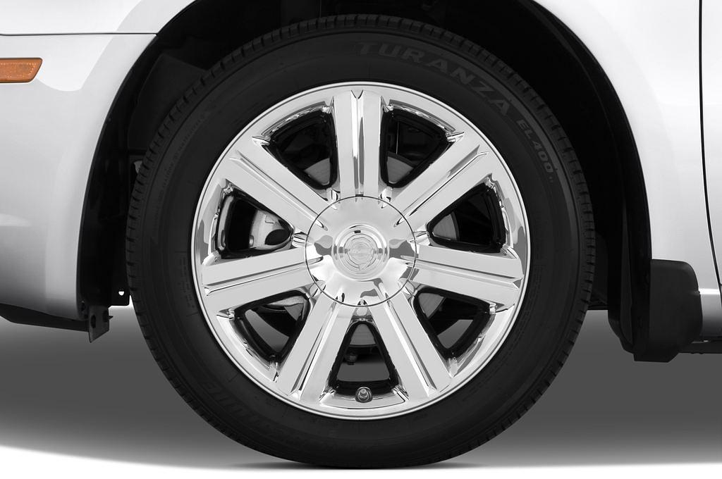 Chrysler Sebring (Baujahr 2010) Limited 2 Türen Reifen und Felge