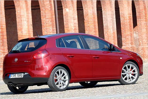 Der Heckbereich erinnert an den alten Bravo