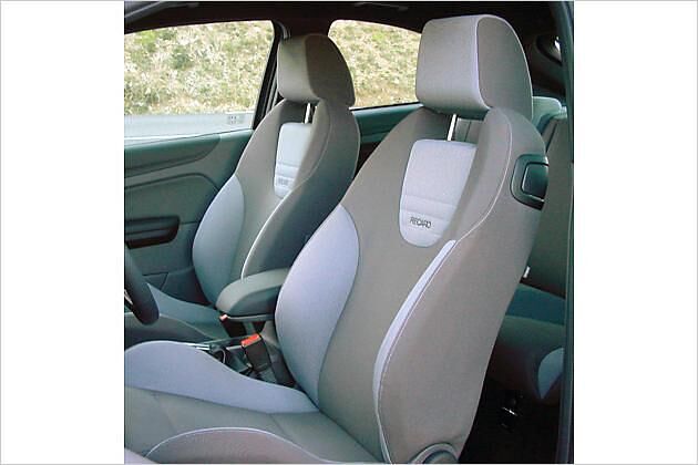 Das Sportgestühl im Focus ST bietet fantastischen Seitenhalt