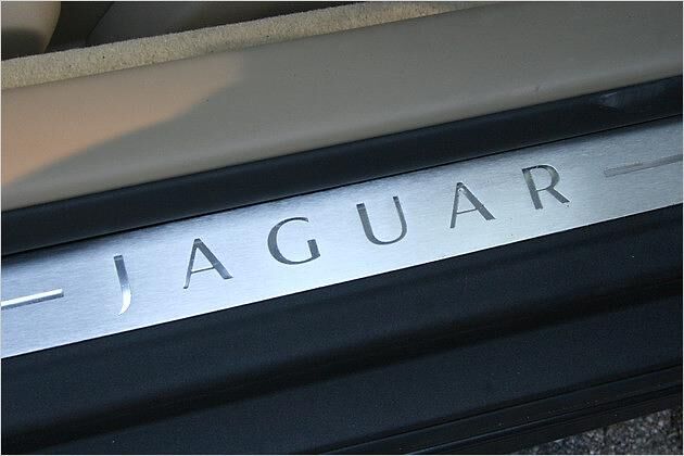Edel: Die Jaguar-Einstiegsleisten