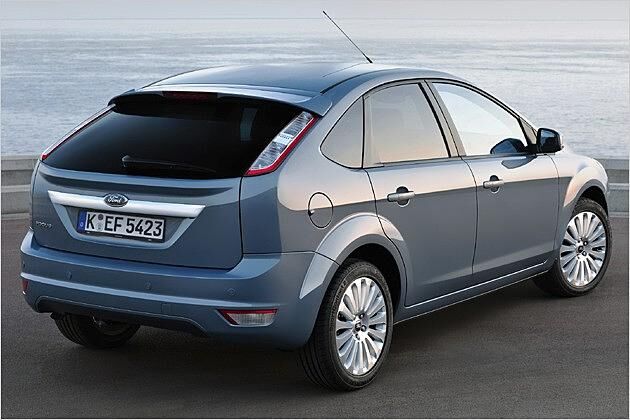 Fast scheint er zu lachen: Die Heckpartie wurde freundlicher gestaltet