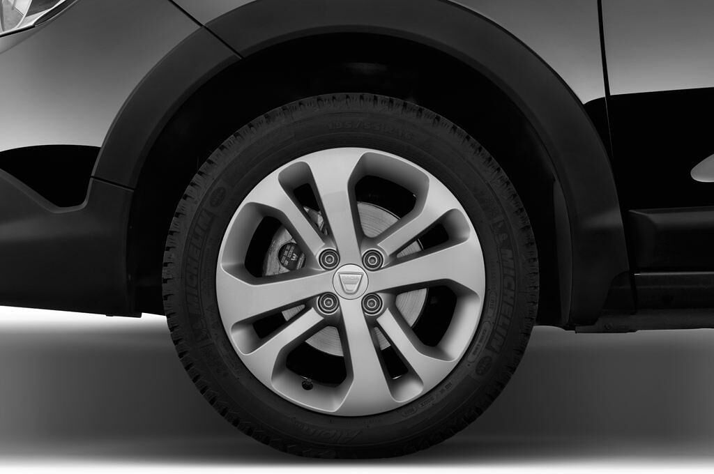 Dacia Dokker (Baujahr 2015) Stepway 5 Türen Reifen und Felge