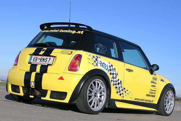 Das KW-Fahrwerk senkt die gelbe Gefahr tierisch ab und macht sie bretthart