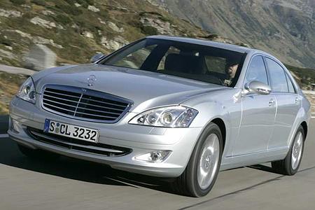 Die neue Mercedes S-Klasse: Fahren auf höchstem Niveau Die neue Mercedes S-Klasse: Fahren auf höchstem Niveau