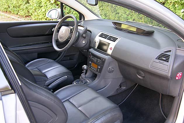 Zeitgemäß und zukunftsweisend: Innenraum des C4 in der Ausstattung VTS