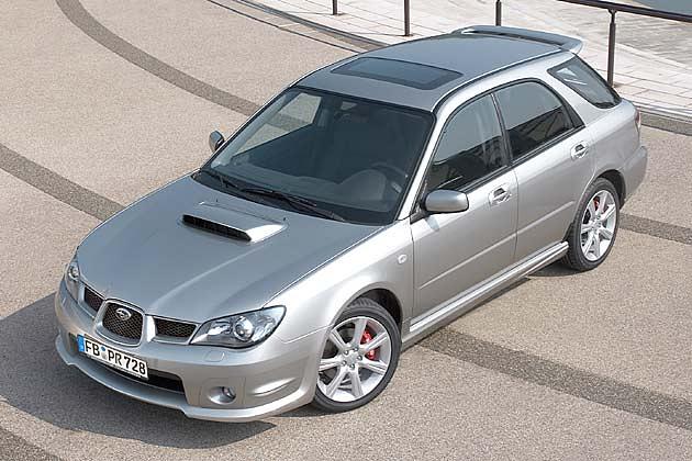 Spoiler und Schweller: Der Impreza WRX hat einen starken Auftritt