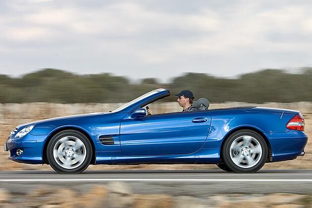 Mit 4,53 Metern ist der SL nicht länger als eine C-Klasse