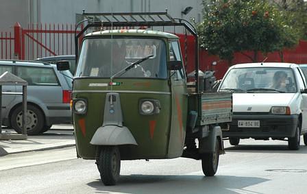 Reportage: 60 Jahre Piaggio Ape - Die Arbeiter-Biene