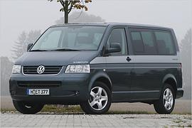 Einsteiger VW Multivan Startline: Billig Bus fahren
