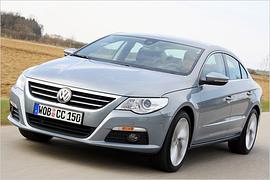 VW Passat CC: Eleganter Flachdach-Gleiter im Test
