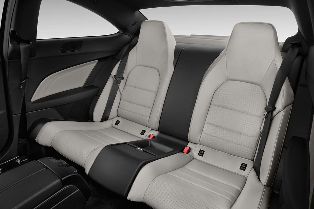 Mercedes C-Class (Baujahr 2011) - 2 Türen Rücksitze