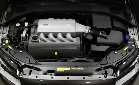 Volvo S80 - V8