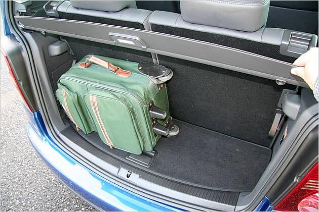 Bei siebensitziger Konfiguration bleibt nicht viel Kofferraum