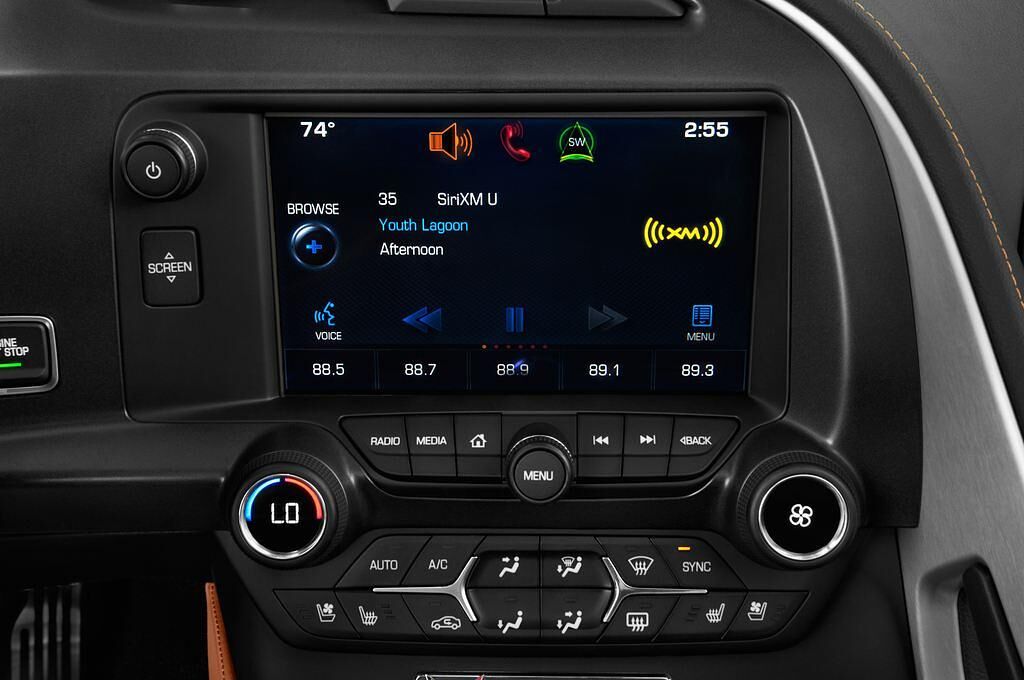 Chevrolet Corvette (Baujahr 2014) Stingray 3 Türen Radio und Infotainmentsystem